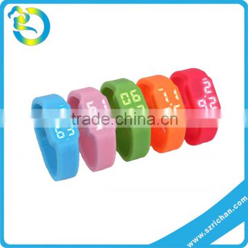 2014 New Promotional Gift Shape Adjustable LED digital silicone wristband watch