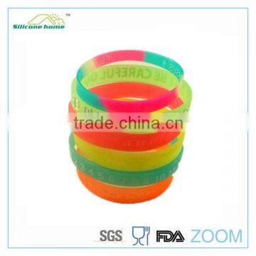 Wholesale new design printed silicone wristband