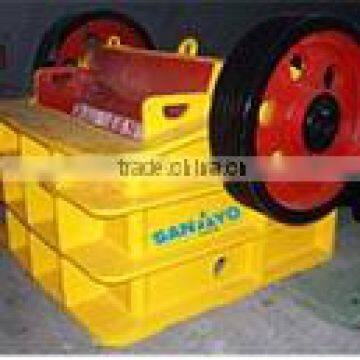 Good Quality Double-roll Crusher Jaw Crusher With 2 Years Full Sale Service