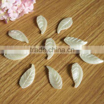 Star Light New Arrival Big Size Leaf Shaped Loose Pearls For DIY Use Plastic Pearl Sew on Beads Accessory Factory photo-4