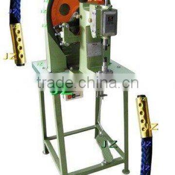 Shoelace machine, metal end tipping machine