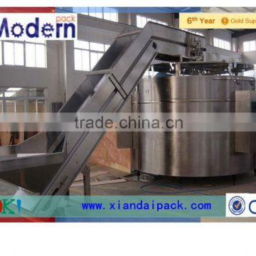 bottle feeding for bottling line