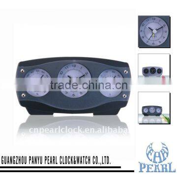 Desk quartz clock with alarm clock and thermometer