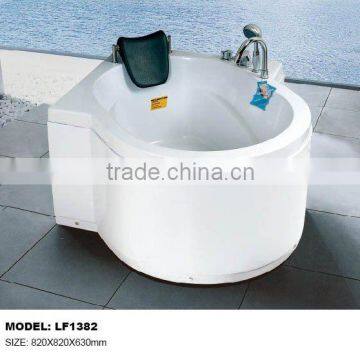 Small Corner Bathtub