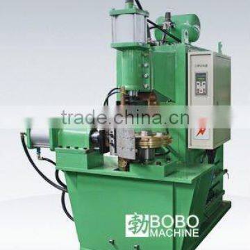 Vehicle brake shoe seam welder machine