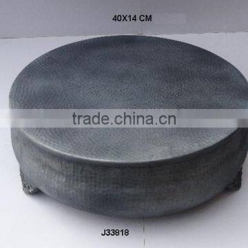 Aluminium Cake Stand in Hammered Pattern Round Shape and Grey Finish