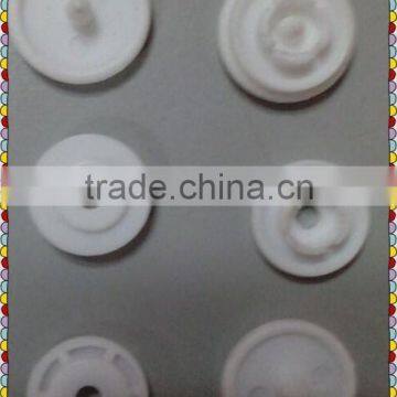 White Plastic Snap Button photo-3