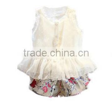 2017 Wholesale new arrival baby clothes organic printing white Little girls boutique custom girls clothing set
