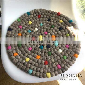 Nonwoven Polyester Needle FeltBallsRug AndCarpet With Different Color photo-6