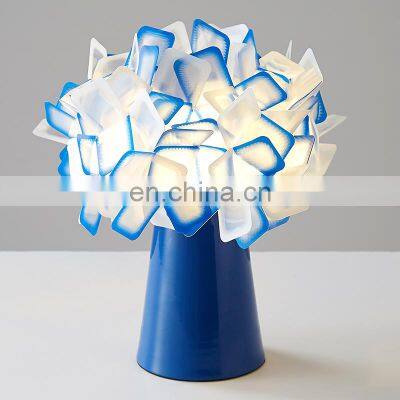 Italy Nordic Living Room Desk Light Bedroom Study Hotel Dining Room Decorative LED Romantic Table Lamp photo-5