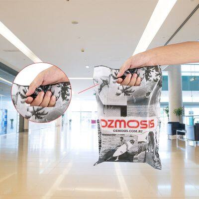 China Factory Customized Die Cut Plastic PE Thickness With Logo Print White Carrier Gift Retail Plastic Shopping Bags