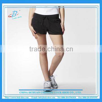 Women woven elastic wb sports shorts