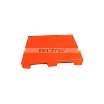 rotomolding durable plastic pallet