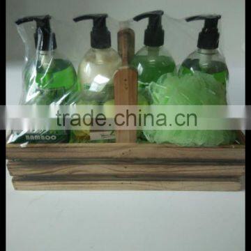 hot sale high quality bath gift set in wooden basket