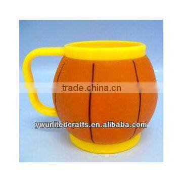 Fashion&Cute vinyl mug with a basketball cup cover