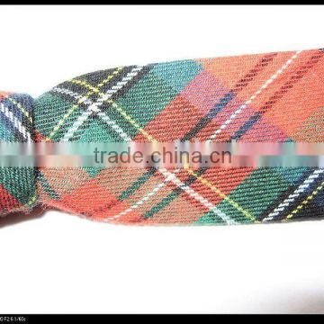 Superior quality wool brushed skinny necktie in fashion color and check design