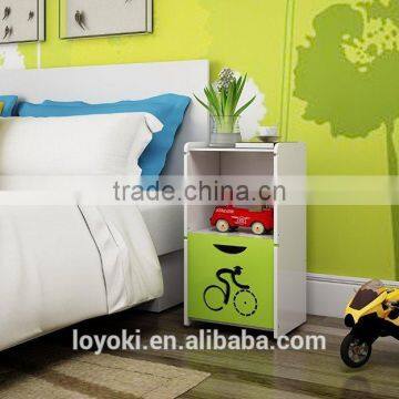 Hot Selling Wood Doors Designs Modern Cute Bedside Cabinet photo-2