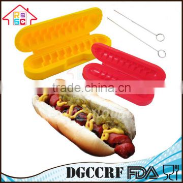 2 Plastic Hot Sell Spiral Hot Dog Slicers BBQ Grilling Sausage Cutters Kitchen Cook Tool