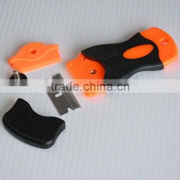 window scraper with 1.5 inch Double Side Plastic Razor Blade