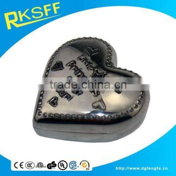 Heart Shaped Metal Jewelry Boxes for Gift photo-3
