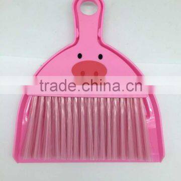 plastic cleaning brush with dustpan