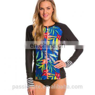 2017 top sales new design pattern printed custom made womens rashguard manufacturer factory price for sale