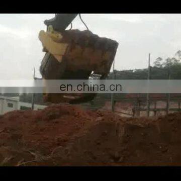 Rotating screen bucket for excavator, wearing material