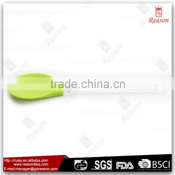 New products environment-friendly silicone plastic kitchen scraper