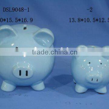 Ceramic pig money bank