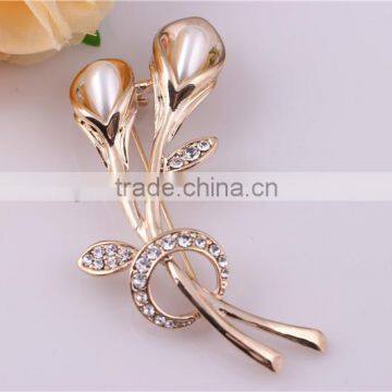 Fashion Latest Desgin Korea Wholesale Wedding Jewellry Pearl Leaf Rhinestone Brooch Pin Jewelry