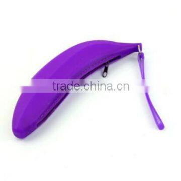 Banana Shaped Portable Zipper Pencil Bag photo-4