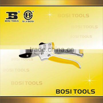 By Pass Pruners Bent Soft Rubber Handle