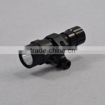 TACTICKS FLASHLIGHT WITH CR123A
