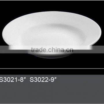 White ceramic plates--kinds of sizes