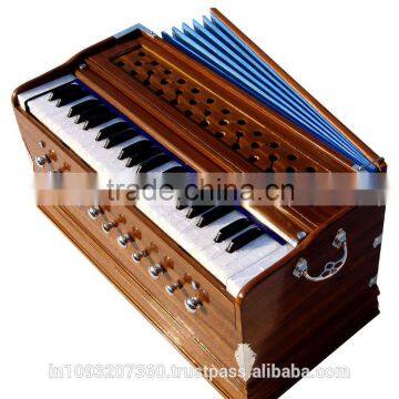 SCALE CHANGING HARMONIUM