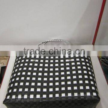 Eye catching synthetic basket with multiple color from Vietnam