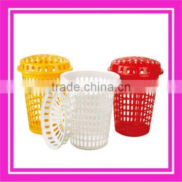 plastic laundry basket with lid