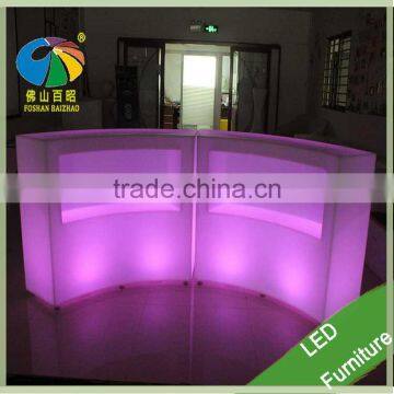 Modern Appearance and Bar Table Specific Use Led Bar Counter photo-3