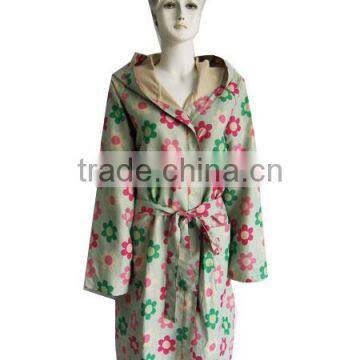 Adult Polyester Personalized Super Soft Cheap Micro Bathrobe