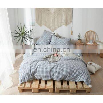 Naturally Breathable 100% Cotton Winter Baby 4pcs Bedding Set With Fuzzy Ball photo-7