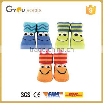 Mature high quality wholesale newest cheap baby socks printed smile face happy ankle socks