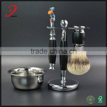 Metal Handle Material and Silvertip Badger Badger Type shaving set stand