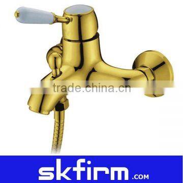 Single Handle In-Wall Golden Shower Mixer Tap