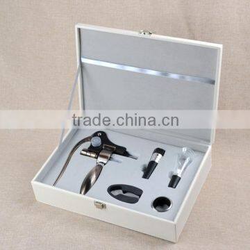 Unique Lever Pull Design Vertical Rabbit Corkscrew Opener Gift Set With Foil Cutter Stopper and Pourer photo-4