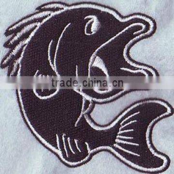 Cheap promotional fishes embroidery patches Iron on clothing fabric.