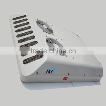 Engine driven roof mounted bus air conditioner