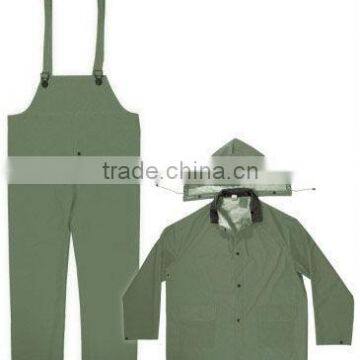 Functional outdoor rain coat with bib pants