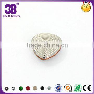 Chinese hot selling triangle pendant with 3000 gauss Energy Nano pendant