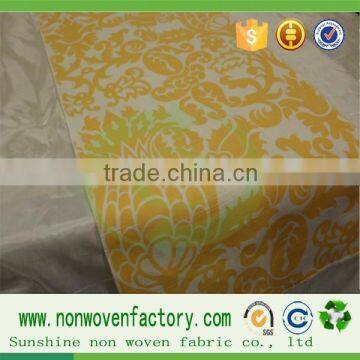 Embroidery pattern design of non-woven fabrics