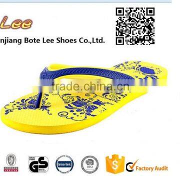 China summer fashion beach latest design flip flops